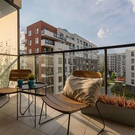 アパート Spacious With A Balcony, Parking And Air-conditioning By Renters *